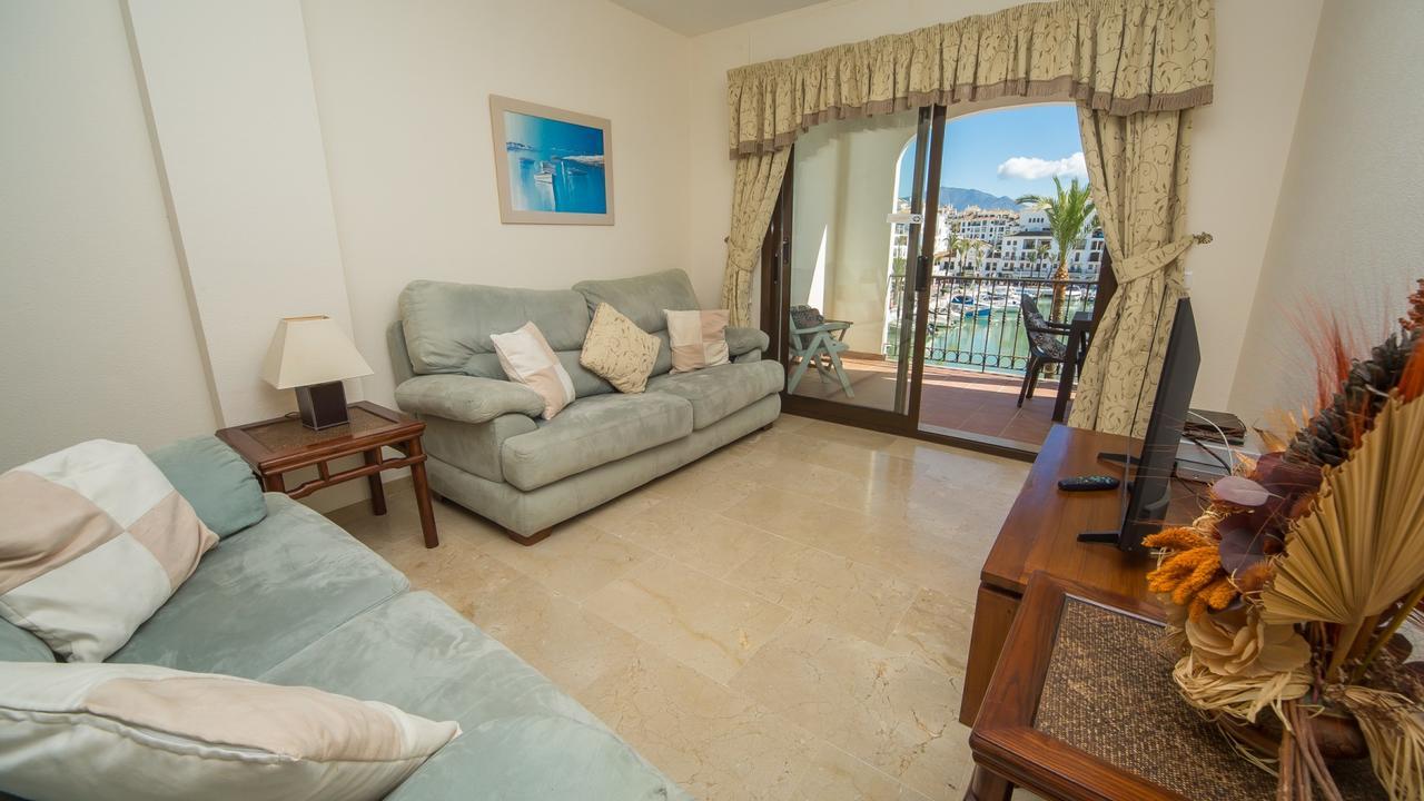 Marina Real 124 Daire Manilva Dış mekan fotoğraf